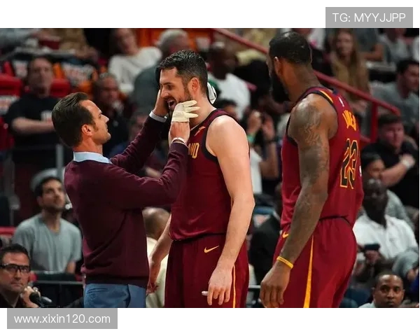 2016 骑士兄弟情：JR 与勒夫 20 秒拥抱背后的冠军救赎(1)