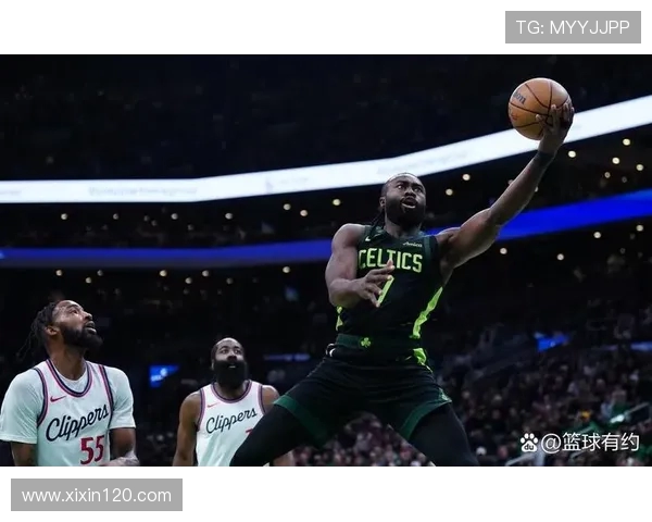 杰伦・威廉姆斯:自信源自训练,投篮失准也挡不住出手决心(1) 杰伦・威廉姆斯:自信源自训练,投篮失准也挡不住出手决心(1)